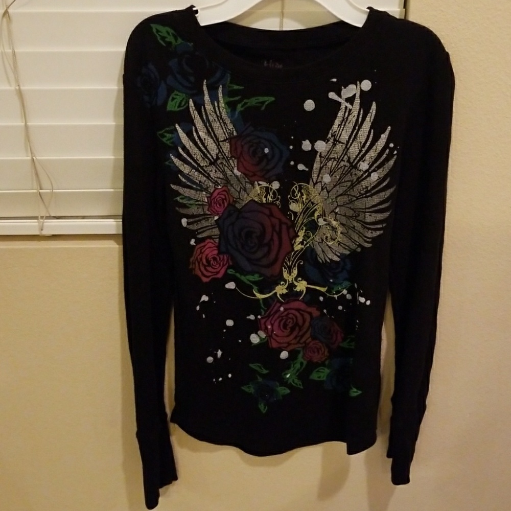 Final offer! Long sleeved shirt